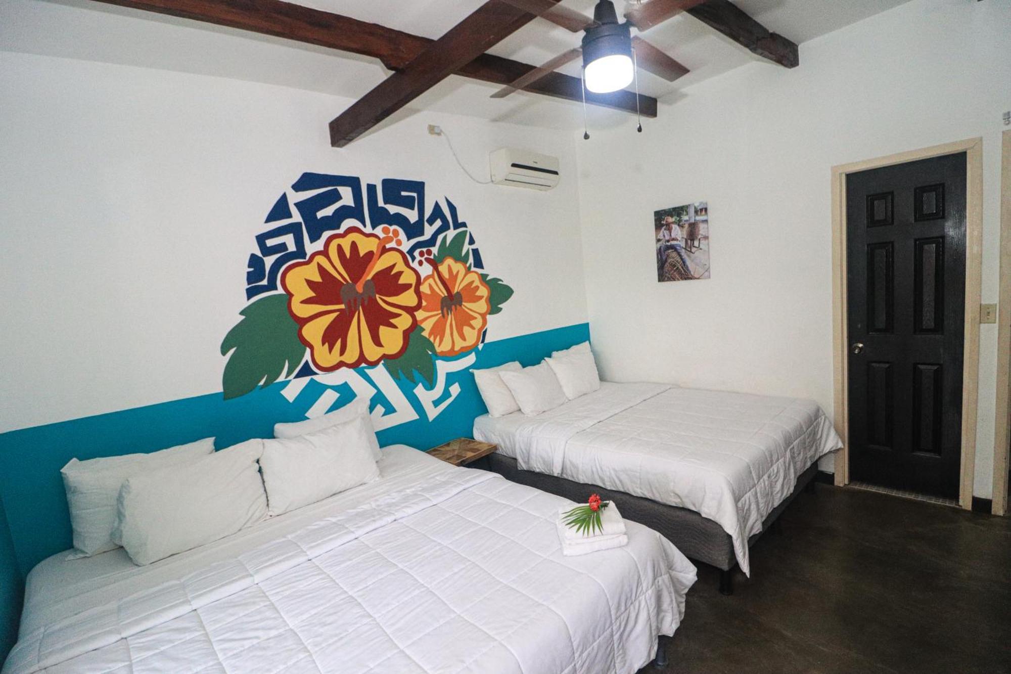 Hotel Carey Pedasi Town Екстериор снимка